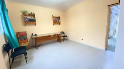 Casa unifamiliar en venta en Calle Maestro Quesada Martin, Gáldar de 195.000 €