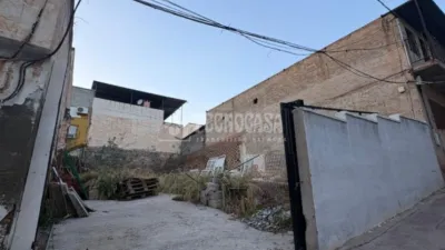 Terreno en venta en La Virreina-Jardín Botánico-La Rosaleda, La Virreina-Jardín Botánico-La Rosaleda (Distrito La Rosaleda-La Roca. Málaga Capital) de 69.900 €