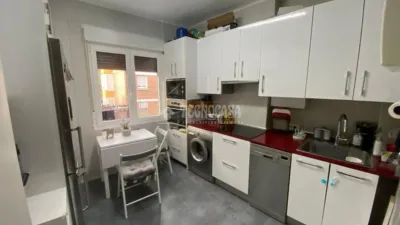 Piso en venta en Artatzu-Larraskitu, Artatzu-Larraskitu (Distrito Errekalde. Bilbao) de 225.000 €