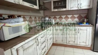 Casa adosada en venta en Calle de la Cantareria Alta, Setenil de las Bodegas de 75.900 €