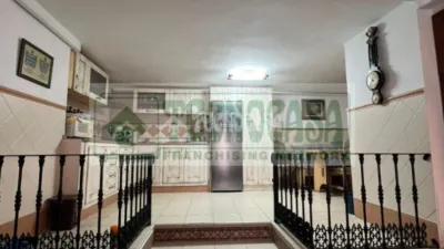 Casa adosada en venta en Calle de la Cantareria Alta, Setenil de las Bodegas de 75.900 €