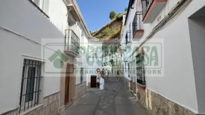 Casa adosada en venta en Calle de la Cantareria Alta, Setenil de las Bodegas de 75.900 €