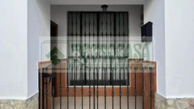 Casa adosada en venta en Calle de la Cantareria Alta, Setenil de las Bodegas de 75.900 €