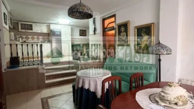 Casa adosada en venta en Calle de la Cantareria Alta, Setenil de las Bodegas de 75.900 €