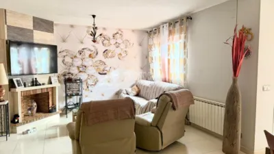 House in Seseña - More