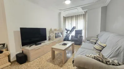 Piso en venta en Torrefiel, Torrefiel (Distrito Rascanya. València Capital) de 240.000 €
