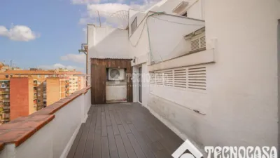 Ático en venta en Travessera de Gràcia, cerca de Carrer de Lepant, El Baix Guinardó (Distrito Horta-Guinardó. Barcelona Capital) de 490.000 €
