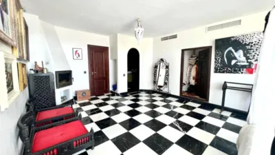 Terraced house on Calle Pico del Aneto photo 19