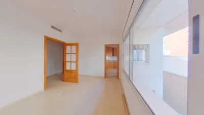 Flat in Centre-Station Area-Passeig de Joan Maragall photo 16