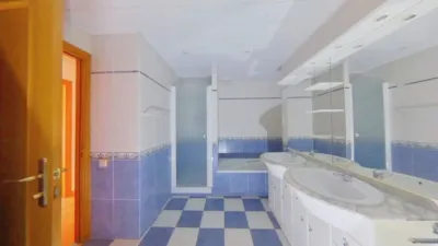 Flat in Centre-Station Area-Passeig de Joan Maragall photo 41