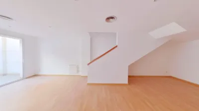 Flat in Centre-Station Area-Passeig de Joan Maragall photo 11