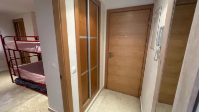 Piso en alquiler en Carvajal, Puerto Deportivo (Fuengirola) de 1.300 €<span>/mes</span>