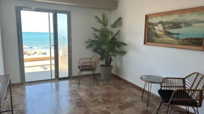Piso en alquiler en Carvajal, Puerto Deportivo (Fuengirola) de 1.300 €<span>/mes</span>