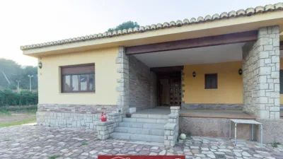 Chalet in Naquera photo 2