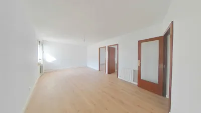 Flat in Centre photo 6