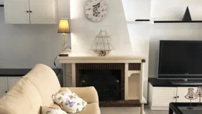 Casa adosada en venta en Calas de Santiago Bernabeu - Més
