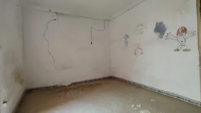House in the Centre photo 5