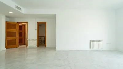 Apartment on Avenida de la Buhaira photo 5