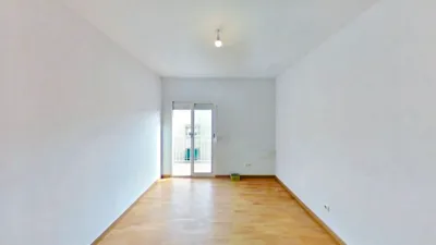 Piso en Zofío photo 17