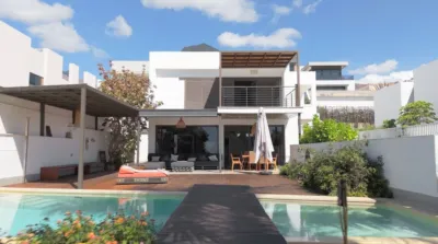 Chalet en Avenida Kurt Konrad Mayer photo 4