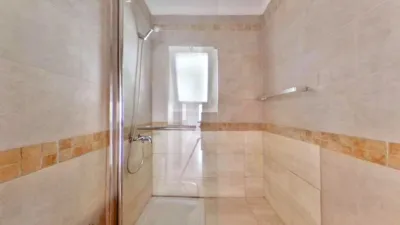 Apartment in Foners photo 20