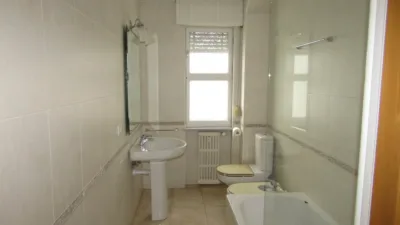 Piso en alquiler en Calle Muro, Caño Argales (Valladolid Capital) de 1.200 €<span>/mes</span>