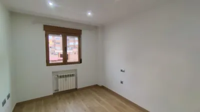 Piso en alquiler en Calle de San José, Paseo Zorrilla-Campo Grande-Cuatro de Marzo (Valladolid Capital) de 1.090 €<span>/mes</span>