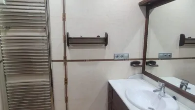 Piso en alquiler en Calle de San José, Paseo Zorrilla-Campo Grande-Cuatro de Marzo (Valladolid Capital) de 1.090 €<span>/mes</span>