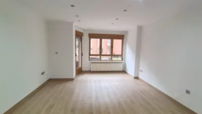 Piso en alquiler en Calle de San José, Paseo Zorrilla-Campo Grande-Cuatro de Marzo (Valladolid Capital) de 1.090 €<span>/mes</span>