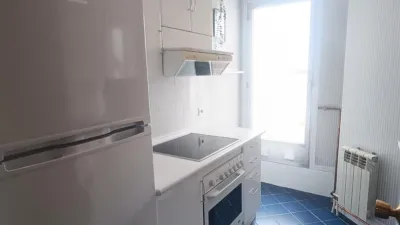 Ático en alquiler en Calle José Garrote Tebar, 3, Parquesol (Valladolid Capital) de 850 €<span>/mes</span>