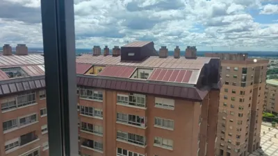 Ático en alquiler en Calle José Garrote Tebar, 3, Parquesol (Valladolid Capital) de 850 €<span>/mes</span>