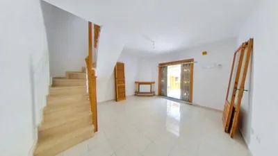 Pis – Torrevieja, Urbanización El Chaparral - Més