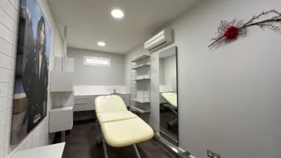 Local comercial en venta en Calle de Concarera, Casco Histórico (Tudela) de 120.000 €