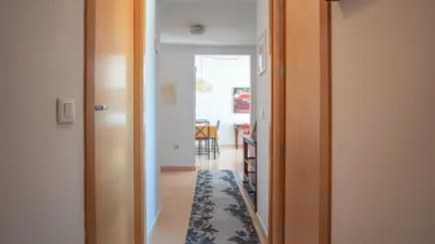 Apartment on Calle María Lejarraga photo 21