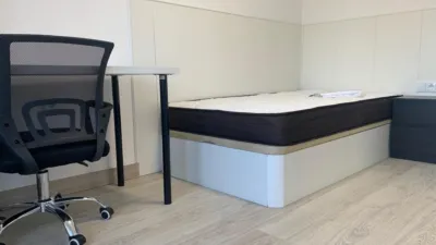 Habitación en alquiler en Calle de los Hornos Caleros, 48, Santo Tomás-Universidad (Ávila Capital) de 390 €<span>/mes</span>