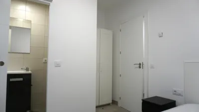Habitación en alquiler en Calle del Capitán Méndez Vigo, 50, cerca de Calle de Bilbao, Santo Tomás-Universidad (Ávila Capital) de 370 €<span>/mes</span>