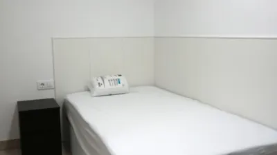 Habitación en alquiler en Calle del Capitán Méndez Vigo, 50, cerca de Calle de Bilbao, Santo Tomás-Universidad (Ávila Capital) de 370 €<span>/mes</span>