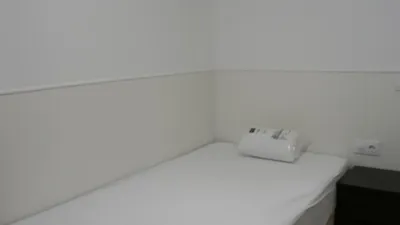Habitación en alquiler en Calle del Capitán Méndez Vigo, 50, cerca de Calle de Bilbao, Santo Tomás-Universidad (Ávila Capital) de 370 €<span>/mes</span>
