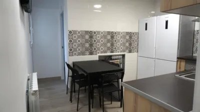 Habitación en alquiler en Calle del Capitán Méndez Vigo, 50, cerca de Calle de Bilbao, Santo Tomás-Universidad (Ávila Capital) de 370 €<span>/mes</span>