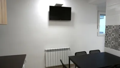 Habitación en alquiler en Calle del Capitán Méndez Vigo, 50, cerca de Calle de Bilbao, Santo Tomás-Universidad (Ávila Capital) de 370 €<span>/mes</span>