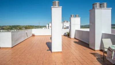 Apartment on Calle María Lejarraga photo 13