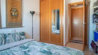 Apartment on Calle María Lejarraga photo 22