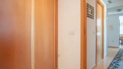 Apartment on Calle María Lejarraga photo 28