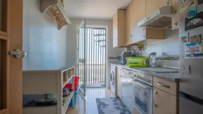 Apartment on Calle María Lejarraga photo 2