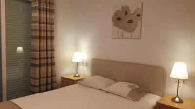 Apartment on Sierra de Cazorla Street photo 12