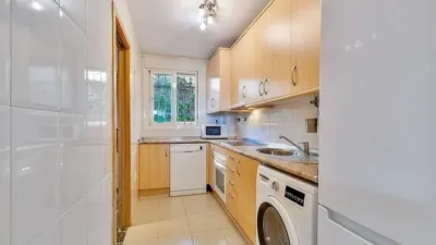 Apartment on Sierra de Cazorla Street photo 13