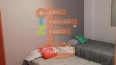 Chalet en venta en Calle Cervantes, Cabañas de Ebro de 145.000 €