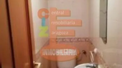 Chalet en venta en Calle Cervantes, Cabañas de Ebro de 145.000 €