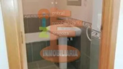 Chalet en venta en Calle Cervantes, Cabañas de Ebro de 145.000 €