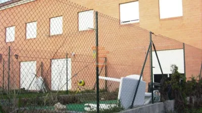 Chalet en venta en Calle Cervantes, Cabañas de Ebro de 145.000 €